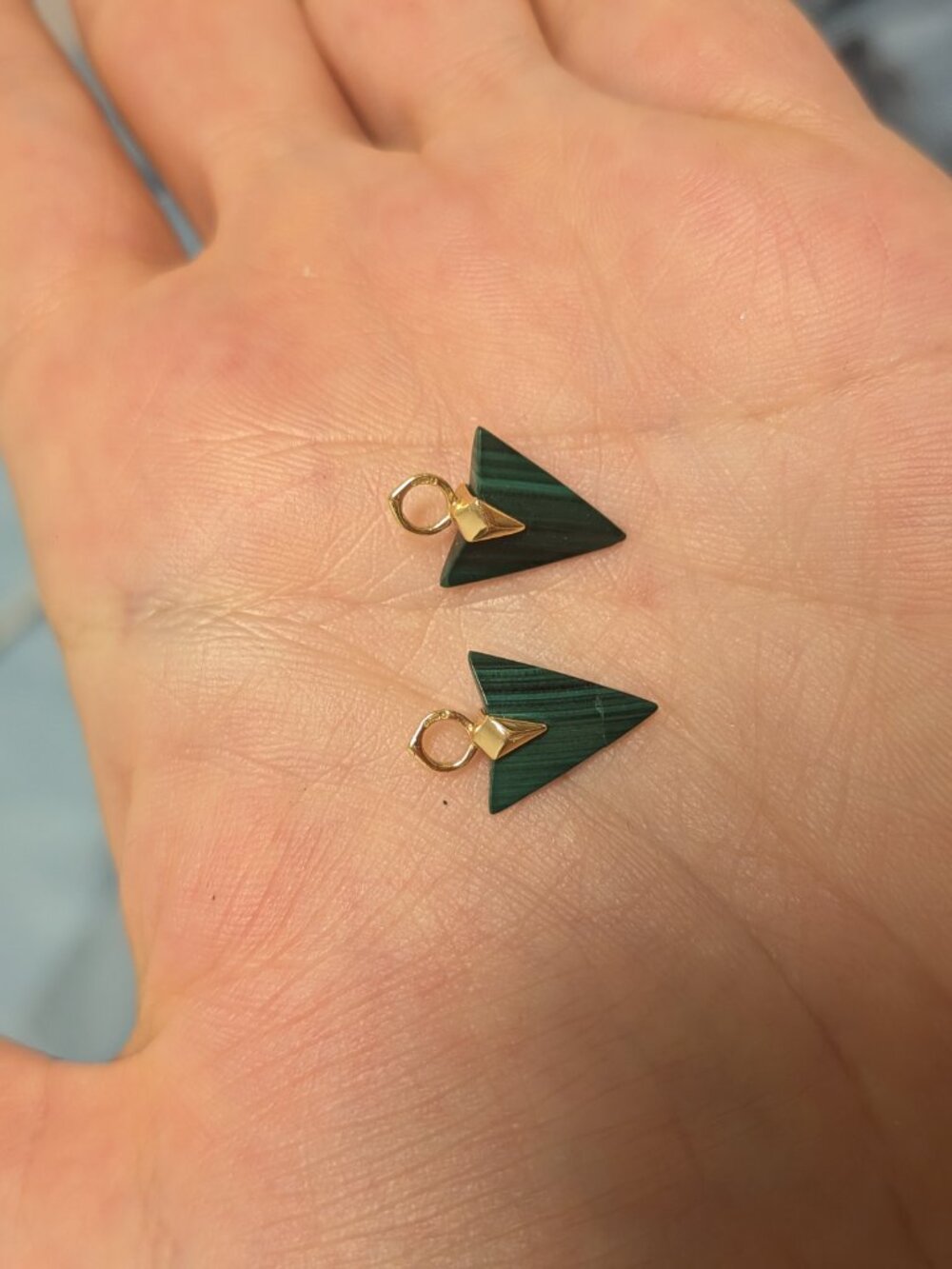 Annoushka Malachite 18k Gold Drop Earrings - Picture 5 of 8